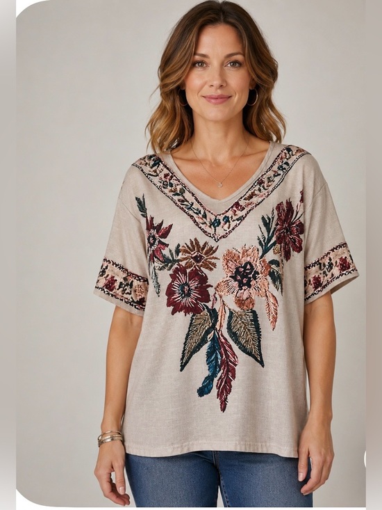 Amazon Tops - V-neck floral blouse size large
